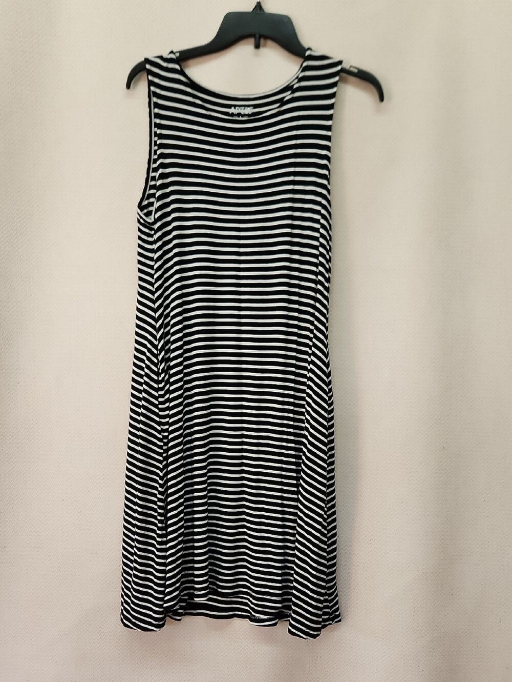 Apt. 9 Black and White Striped Tank Top